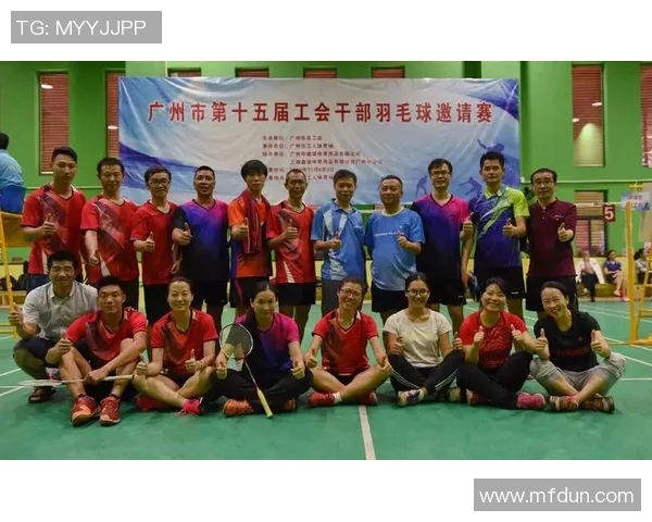 广州羽毛球队配合技巧深度解析与其他球队的对比分析 广州羽毛球队配合技巧深度解析与其他球队的对比分析