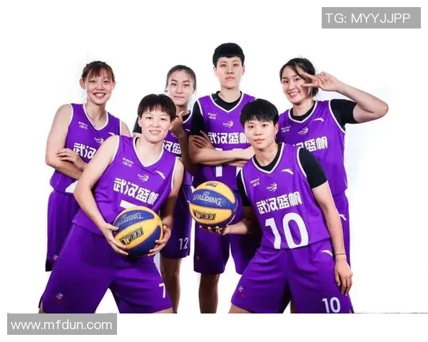 武汉排球队以55分稳居联赛积分榜首位展现强劲实力